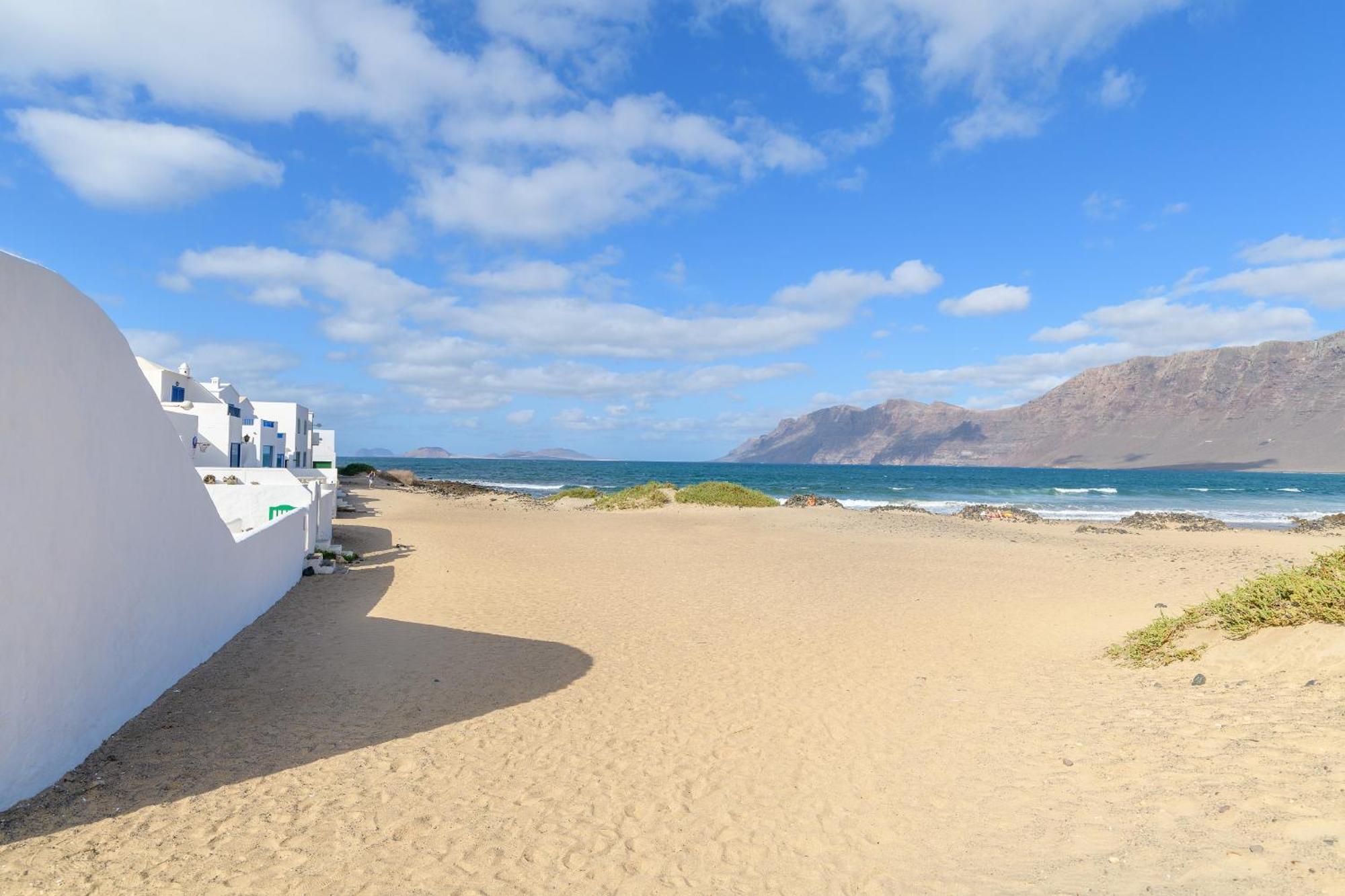 Famara Caracolillos, La Casa Bagian luar foto